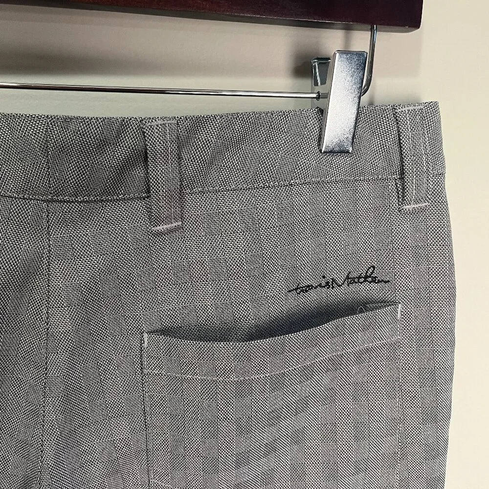 Travis Mathew Men’s Golf Shorts 30 White Black Flat Front ⛳️ 10” Inseam 🔥